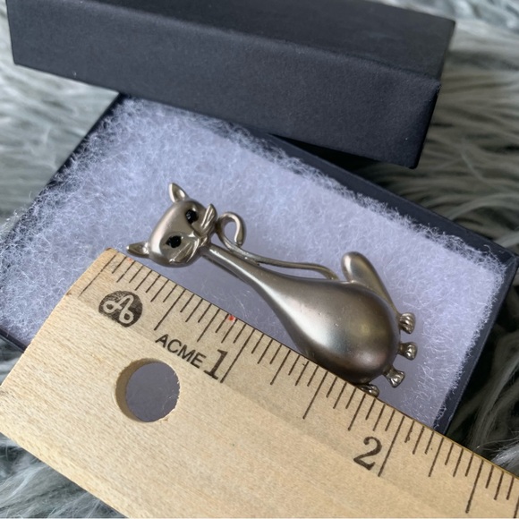 Vintage Cat Pin Brooch - Picture 4 of 6